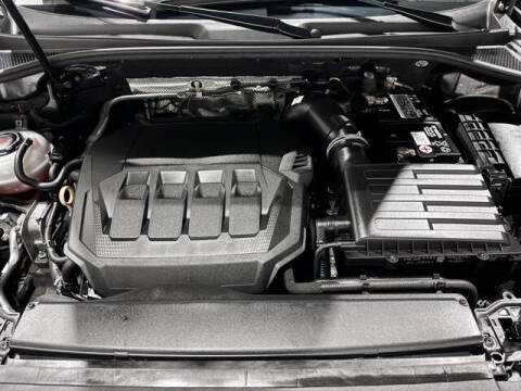 2022 Audi Q3 quattro S line Prem Plus 45 TFSI