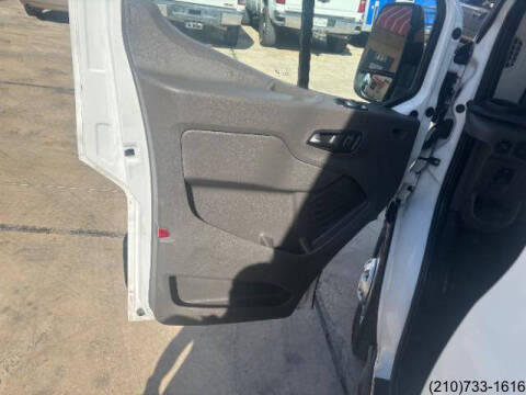 2023 Ford Transit 250