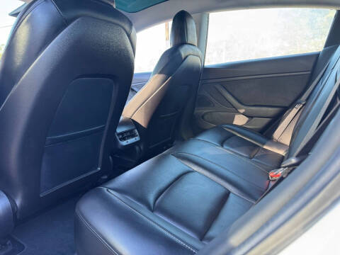 2019 Tesla Model 3 Long Range