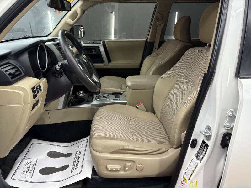 2013 Toyota 4Runner SR5