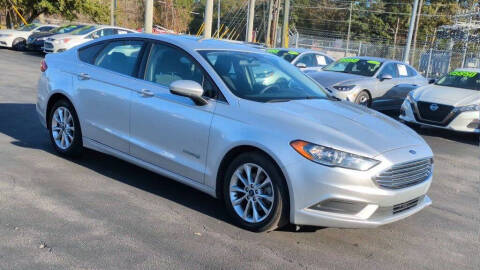 2017 Ford Fusion Hybrid SE