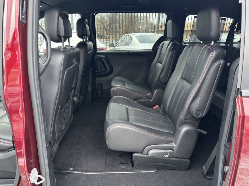 2017 Dodge Grand Caravan GT