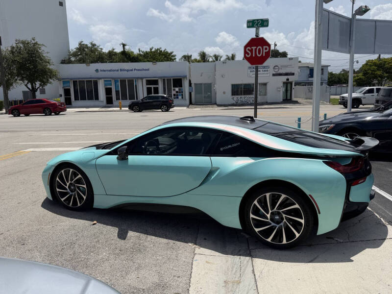 2016 BMW i8