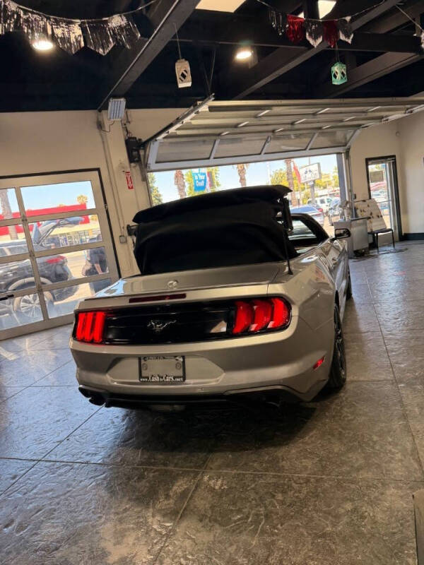 2020 Ford Mustang EcoBoost Premium