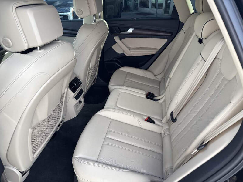 2021 Audi Q5 quattro Premium Plus 45 TFSI