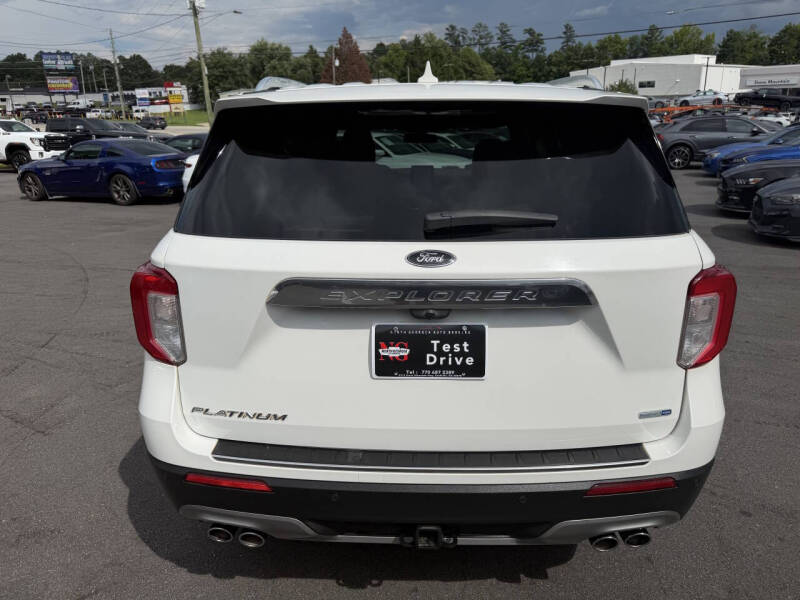 2020 Ford Explorer Platinum