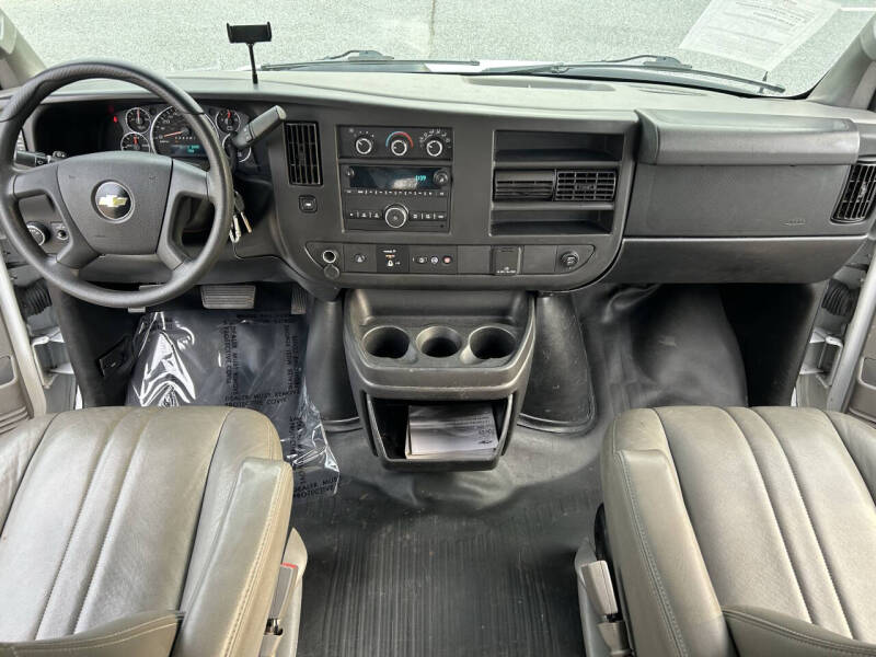2018 Chevrolet Express 2500