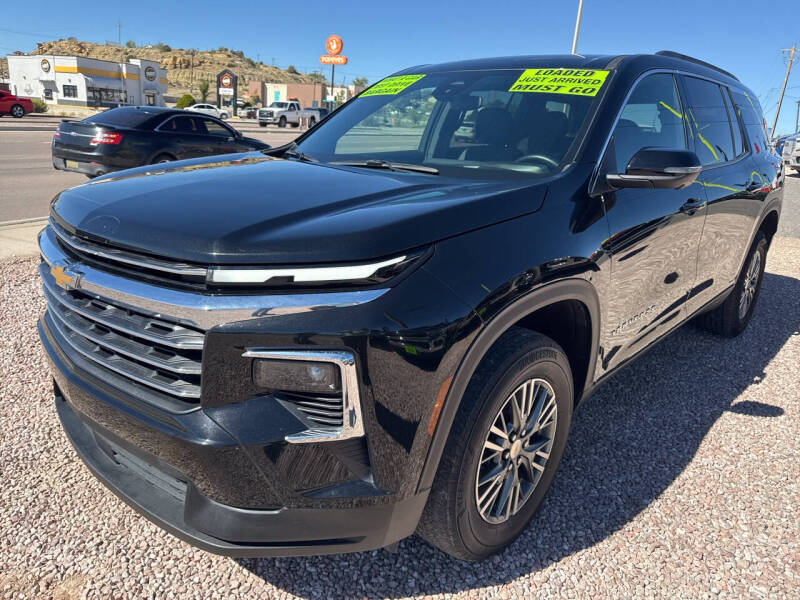 2024 Chevrolet Traverse LT