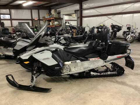 2020 Ski-Doo Grand Touring Sport Rotax®