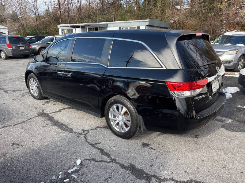 2015 Honda Odyssey EX's photo