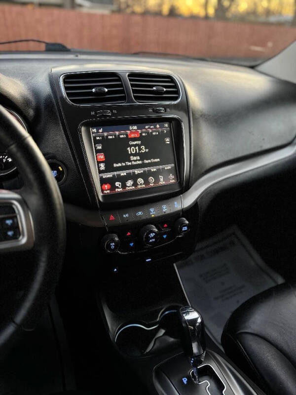 2017 Dodge Journey Crossroad Plus