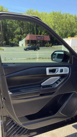 2020 Ford Explorer ST