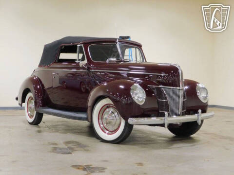 1940 Ford Deluxe