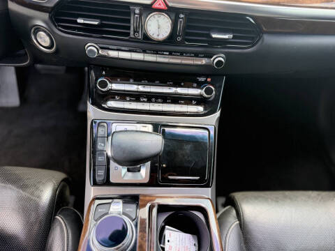 2017 Genesis G90 5.0 Ultimate