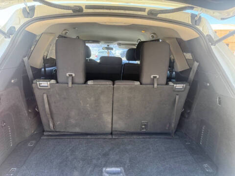 2019 Nissan Pathfinder SV