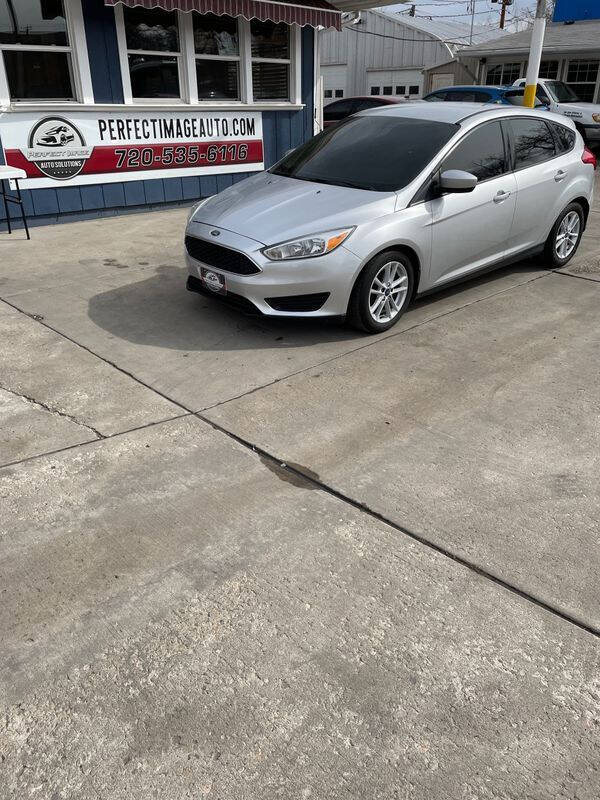 2018 Ford Focus SE SE 4dr Hatchback 1