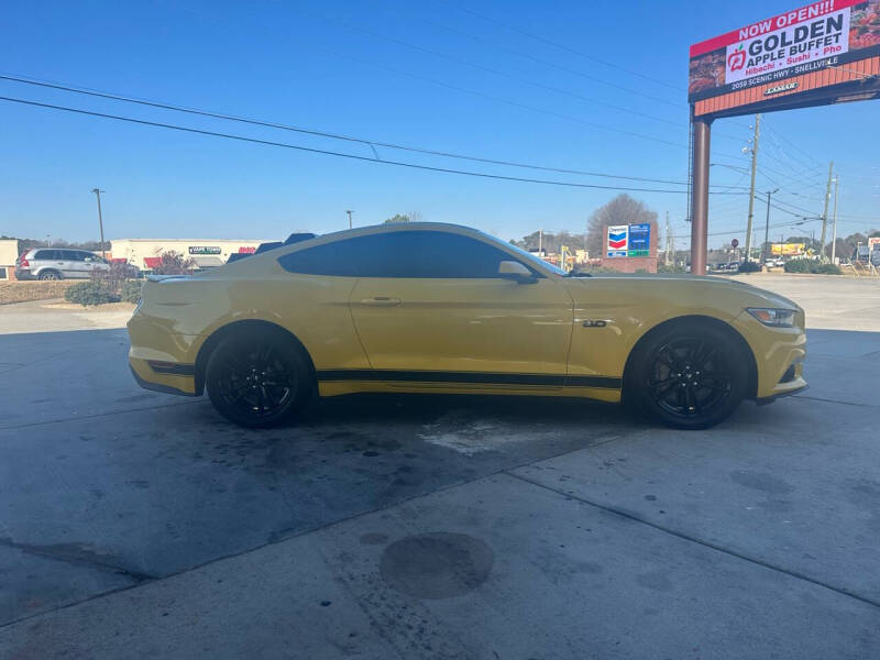 2016 Ford Mustang GT Premium photo 13