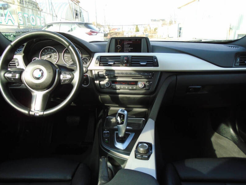 2014 BMW 3 Series 320i xDrive
