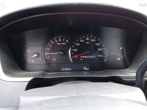 2011 Cadillac DTS Pro DTS/Livery Package