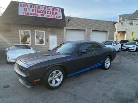 2010 Dodge Challenger for sale at Global Auto Finance & Lease INC in Maywood IL