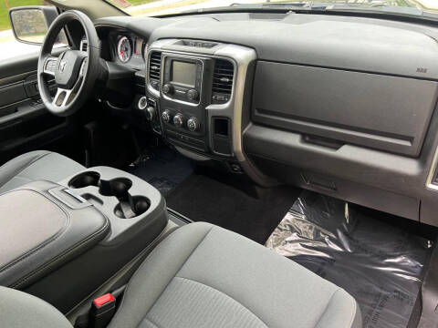 2021 RAM 1500 Classic SLT