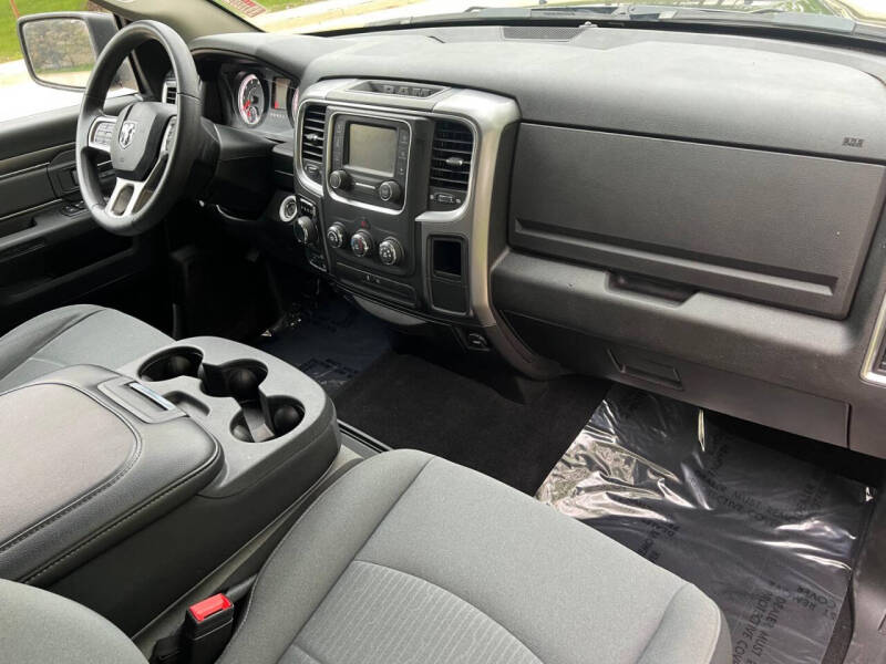 2021 RAM 1500 Classic SLT