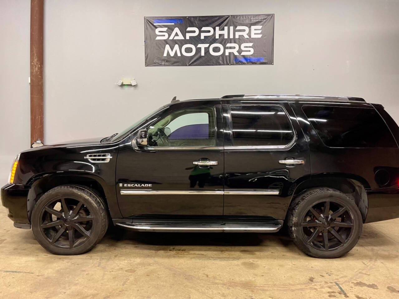 2007 Cadillac Escalade for sale at Sapphire Motors in Gurnee, IL