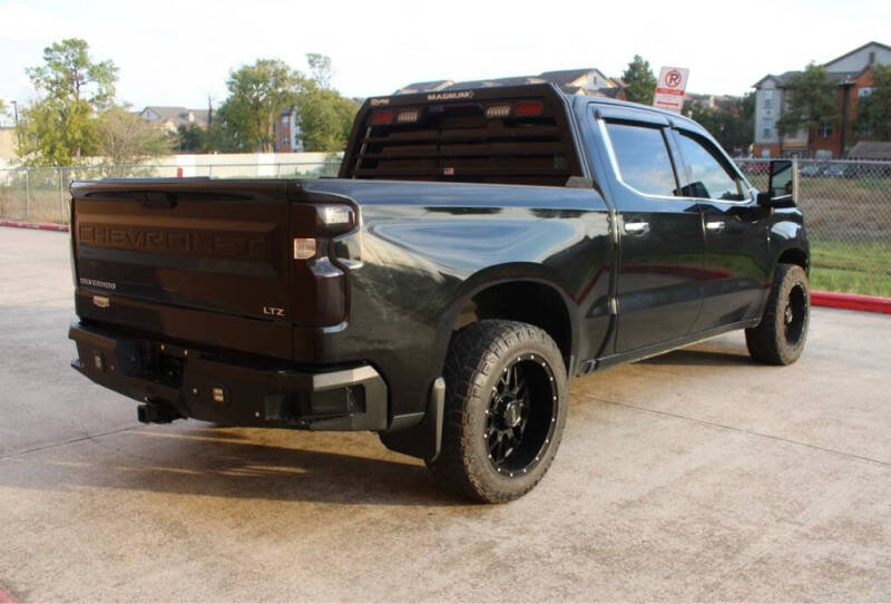 2021 Chevrolet Silverado 1500 LTZ photo 5