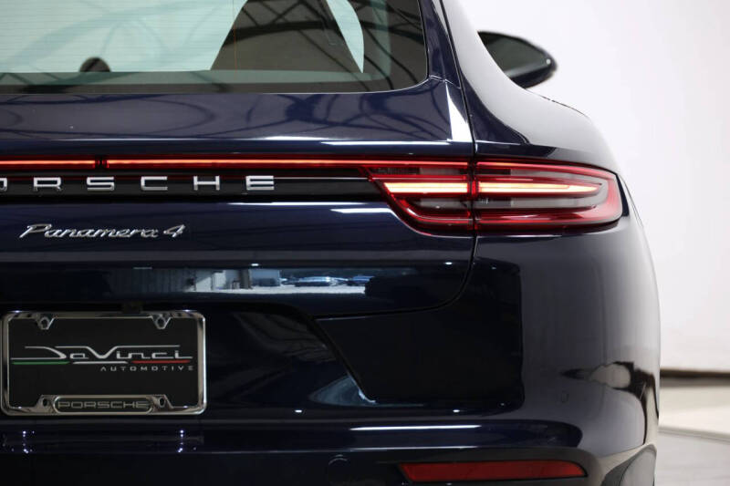 2018 Porsche Panamera