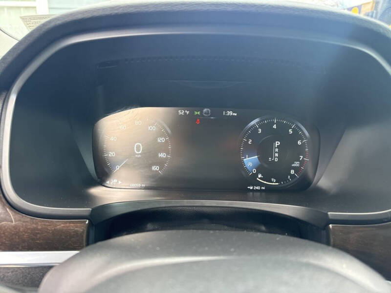 2018 Volvo S90 T5 Momentum