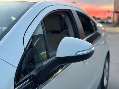 2011 Chevrolet Volt Premium