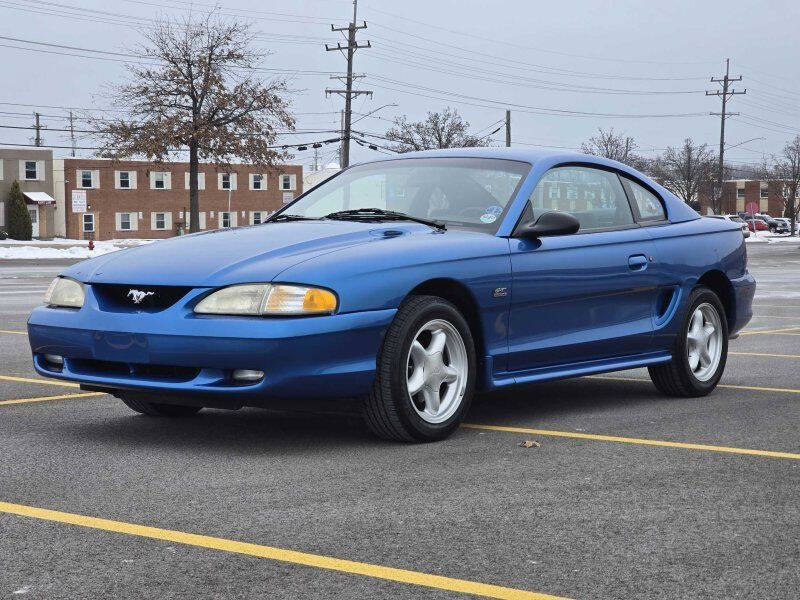 1995 Ford Mustang's photo