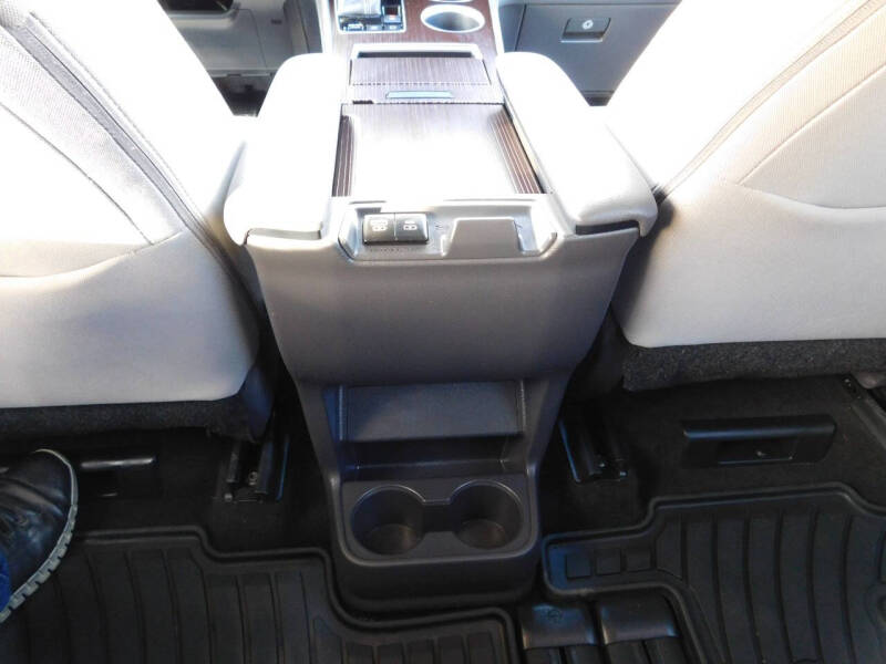 2021 Toyota Sienna LE 8-Passenger