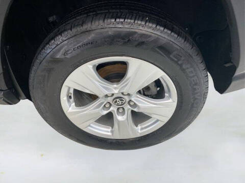 2021 Toyota RAV4 Hybrid LE