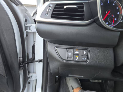 2020 Genesis G70 2.0T