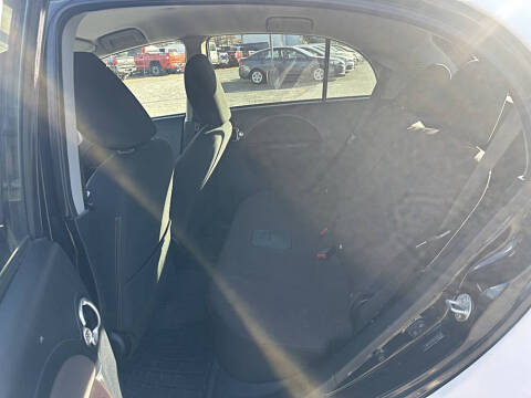 2012 Mitsubishi i-MiEV