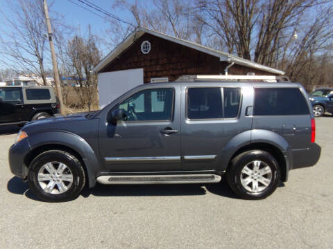 2011 Nissan Pathfinder for sale at Trade Zone Auto Sales in Hampton NJ