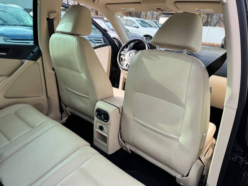 2017 Volkswagen Tiguan 2.0T Wolfsburg Edition 4Motion