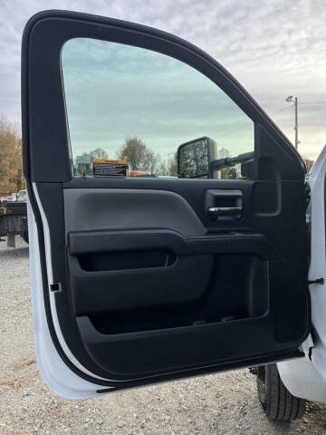 2022 Chevrolet Silverado 6500HD