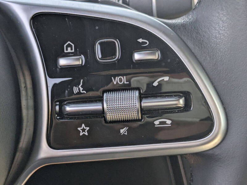 2021 Mercedes-Benz GLC GLC 300