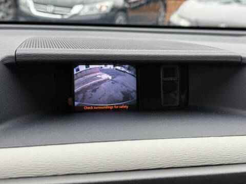 2014 Toyota Sienna LE 8-Passenger