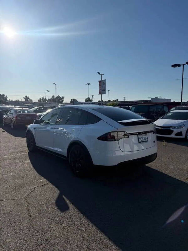 2024 Tesla Model X Plaid