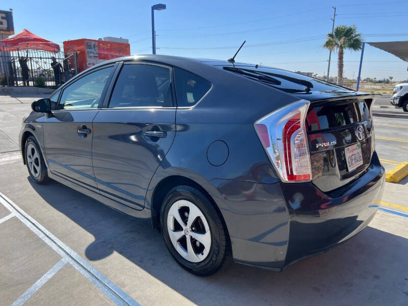 2012 Toyota Prius Three
