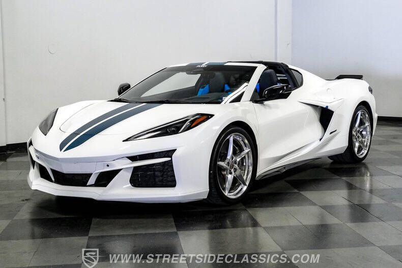 2024 Chevrolet Corvette E-Ray