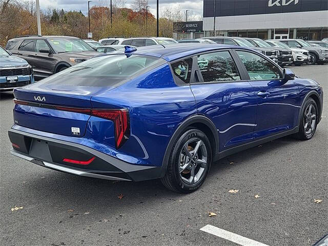 2025 Kia K4 LXS