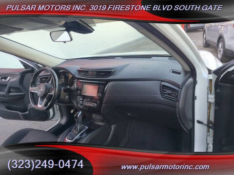 2020 Nissan Rogue SV