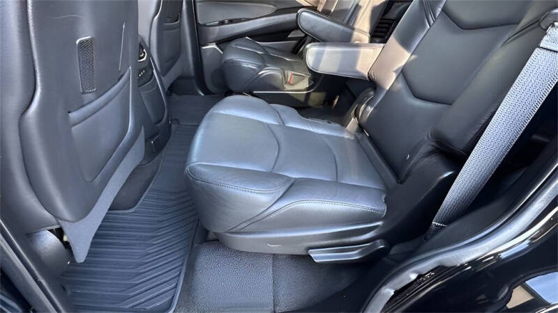 2020 Cadillac Escalade Luxury