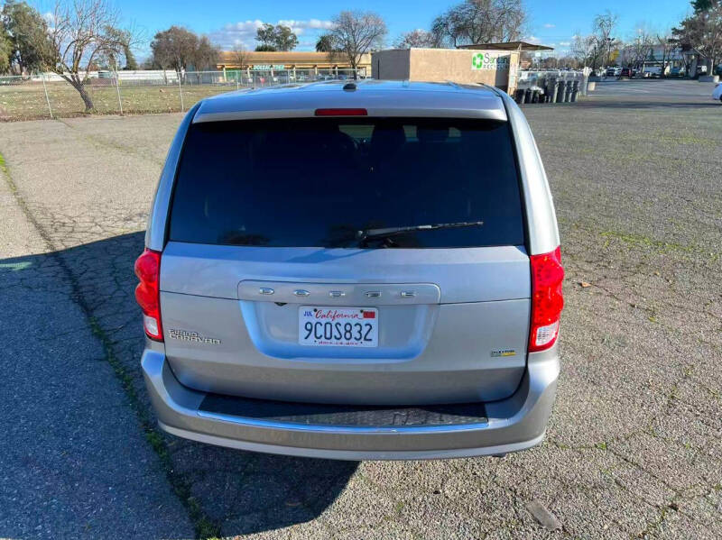 2018 Dodge Grand Caravan SE