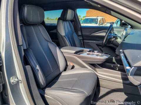 2024 Cadillac LYRIQ Tech
