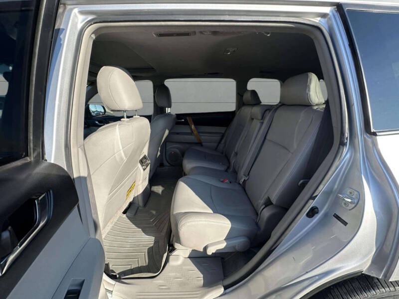 2010 Toyota Highlander Hybrid Limited